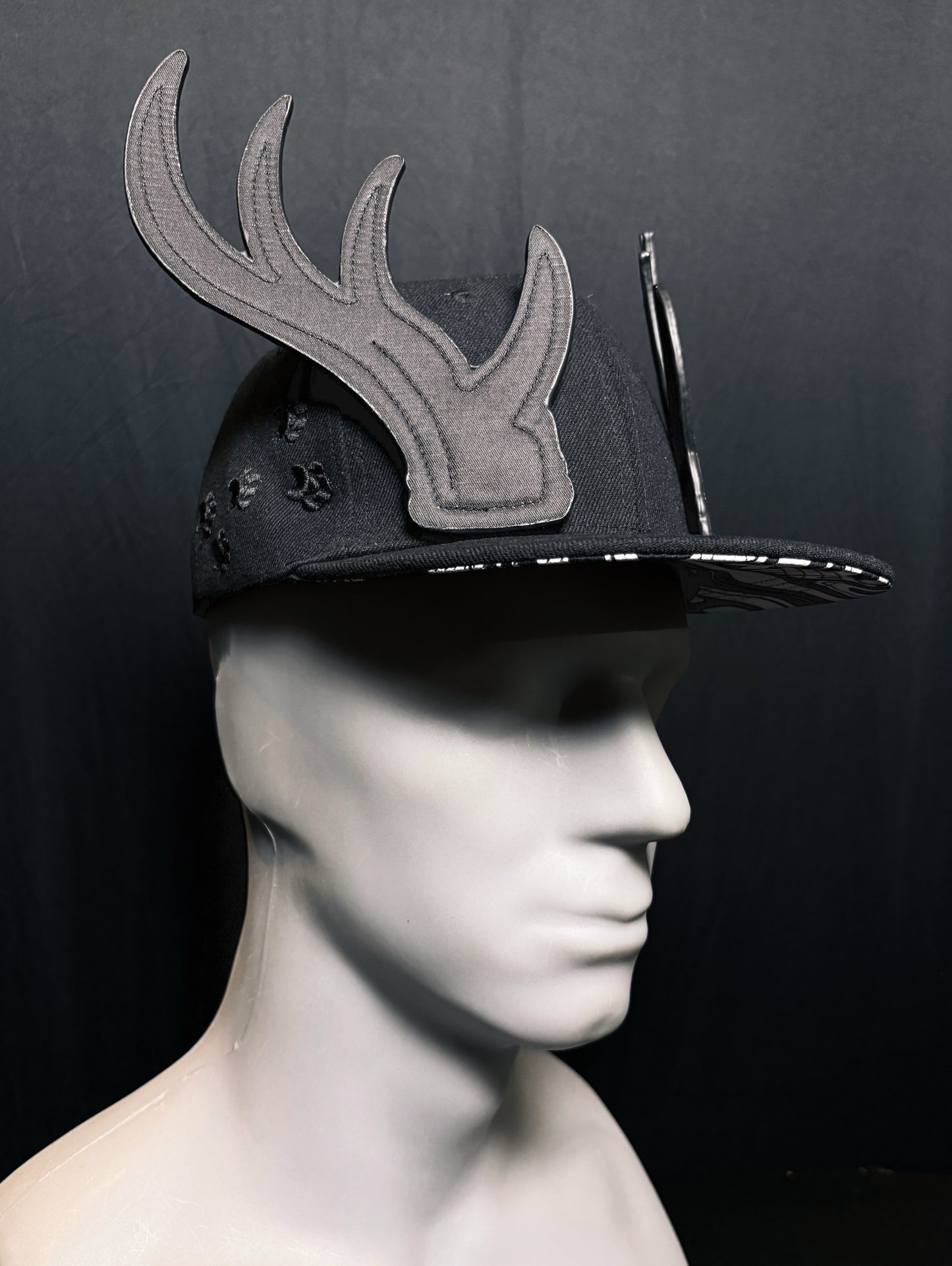 Black Antlers