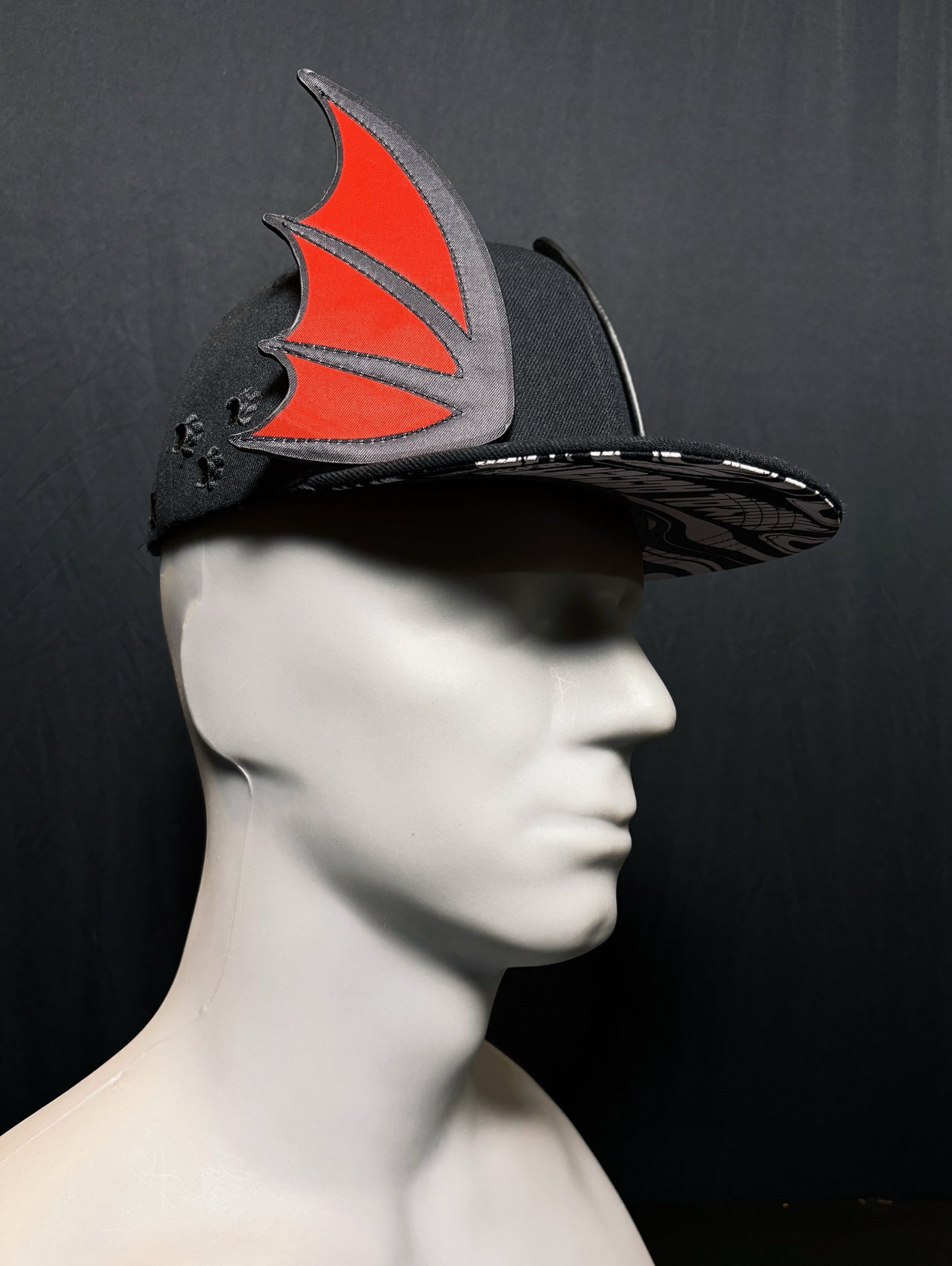 Black & Red Fins